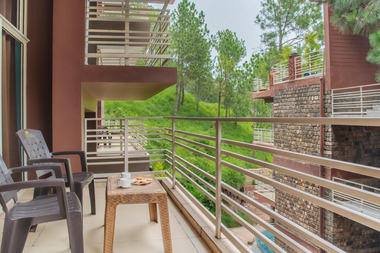 Bed and Breakfast Hillcrest Heights à Kasauli Extérieur photo