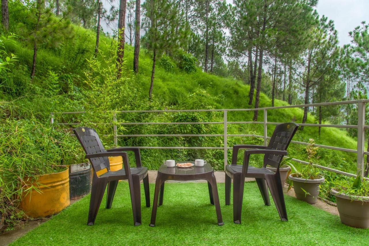 Bed and Breakfast Hillcrest Heights à Kasauli Extérieur photo