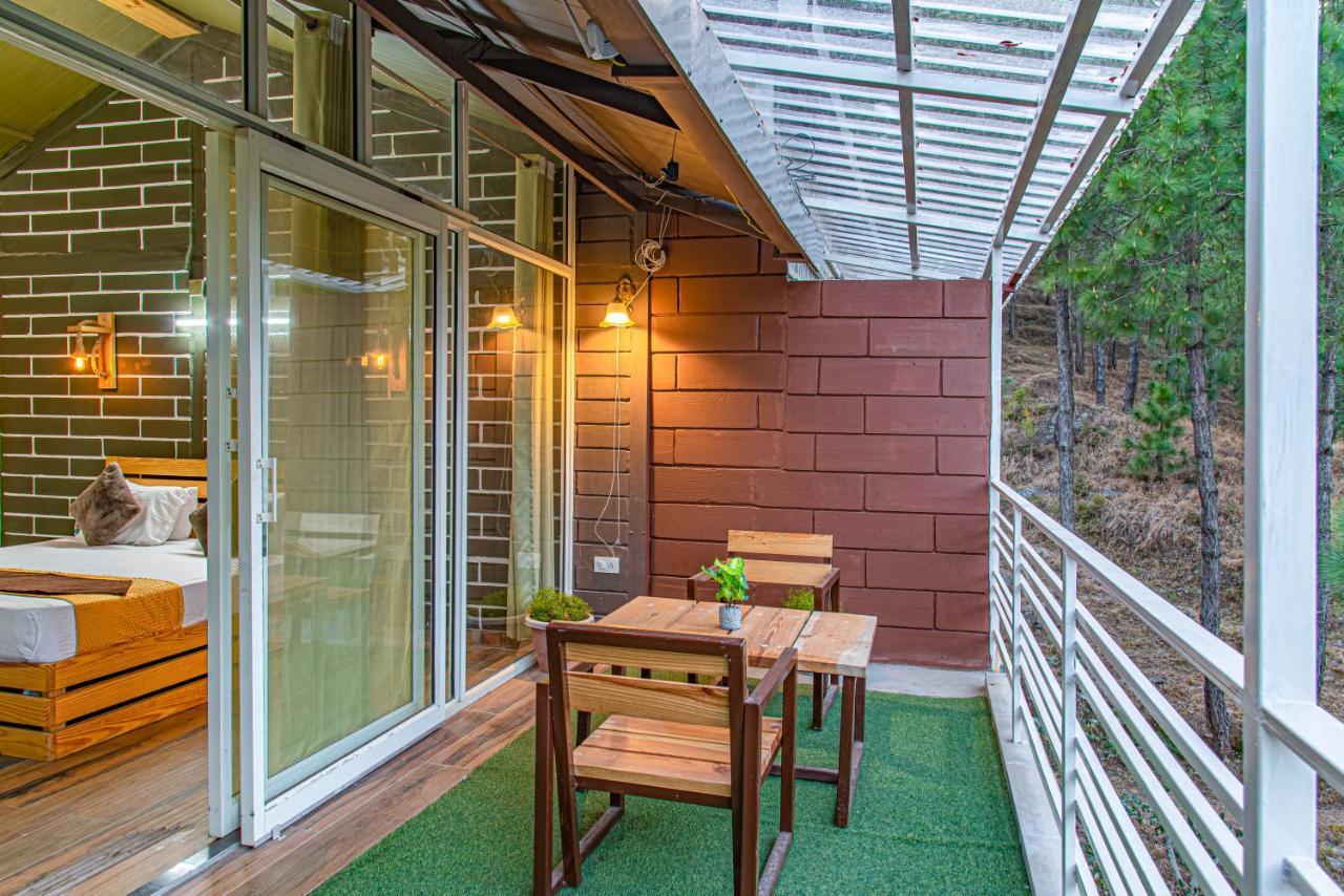 Bed and Breakfast Hillcrest Heights à Kasauli Extérieur photo
