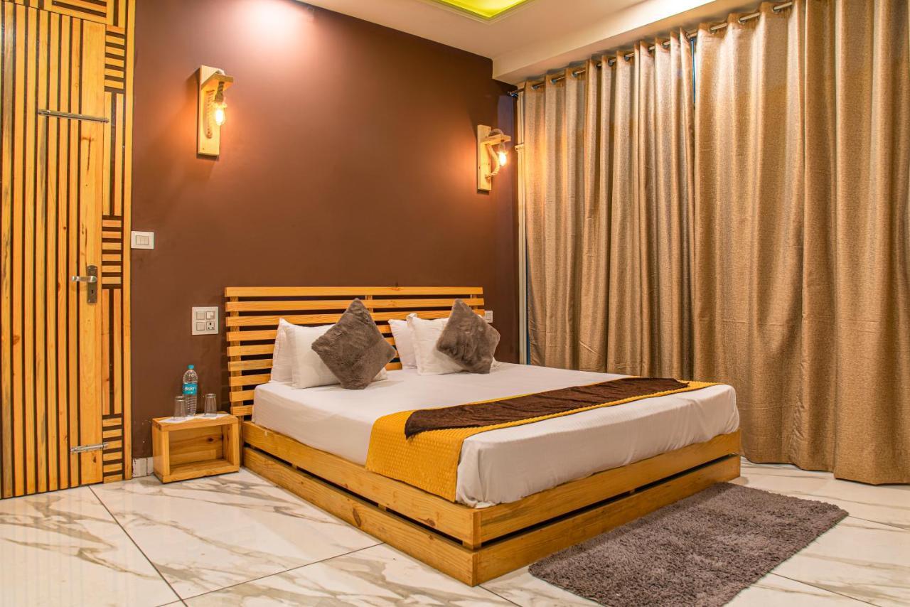 Bed and Breakfast Hillcrest Heights à Kasauli Extérieur photo