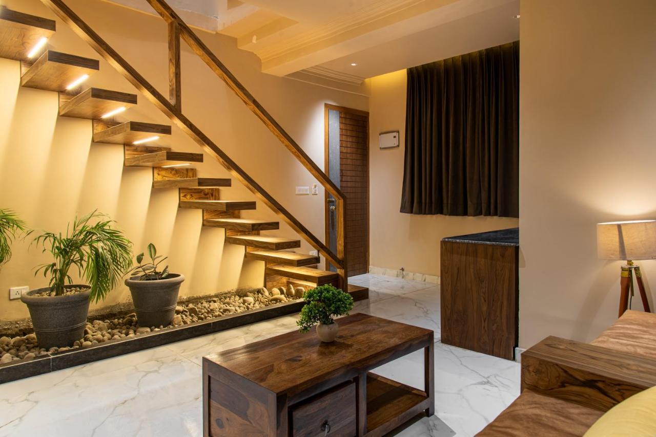 Bed and Breakfast Hillcrest Heights à Kasauli Extérieur photo
